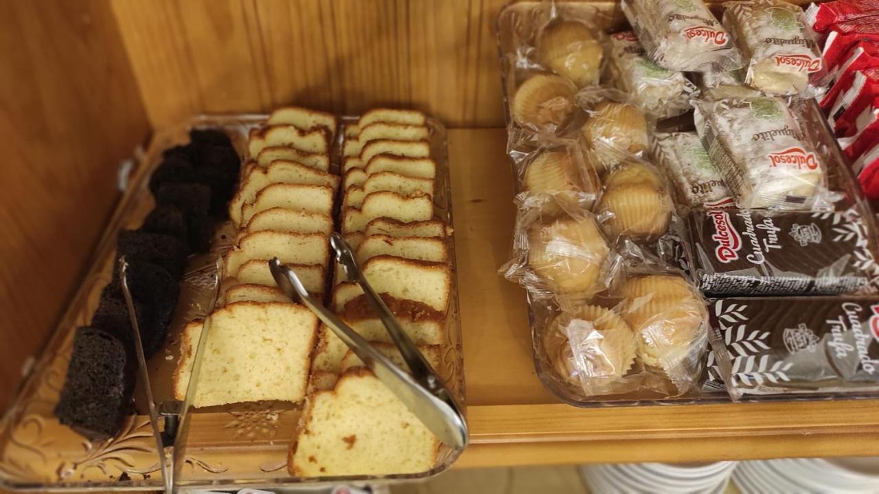 Hotel Rural Martin Banos De Montemayor Ngoại thất bức ảnh