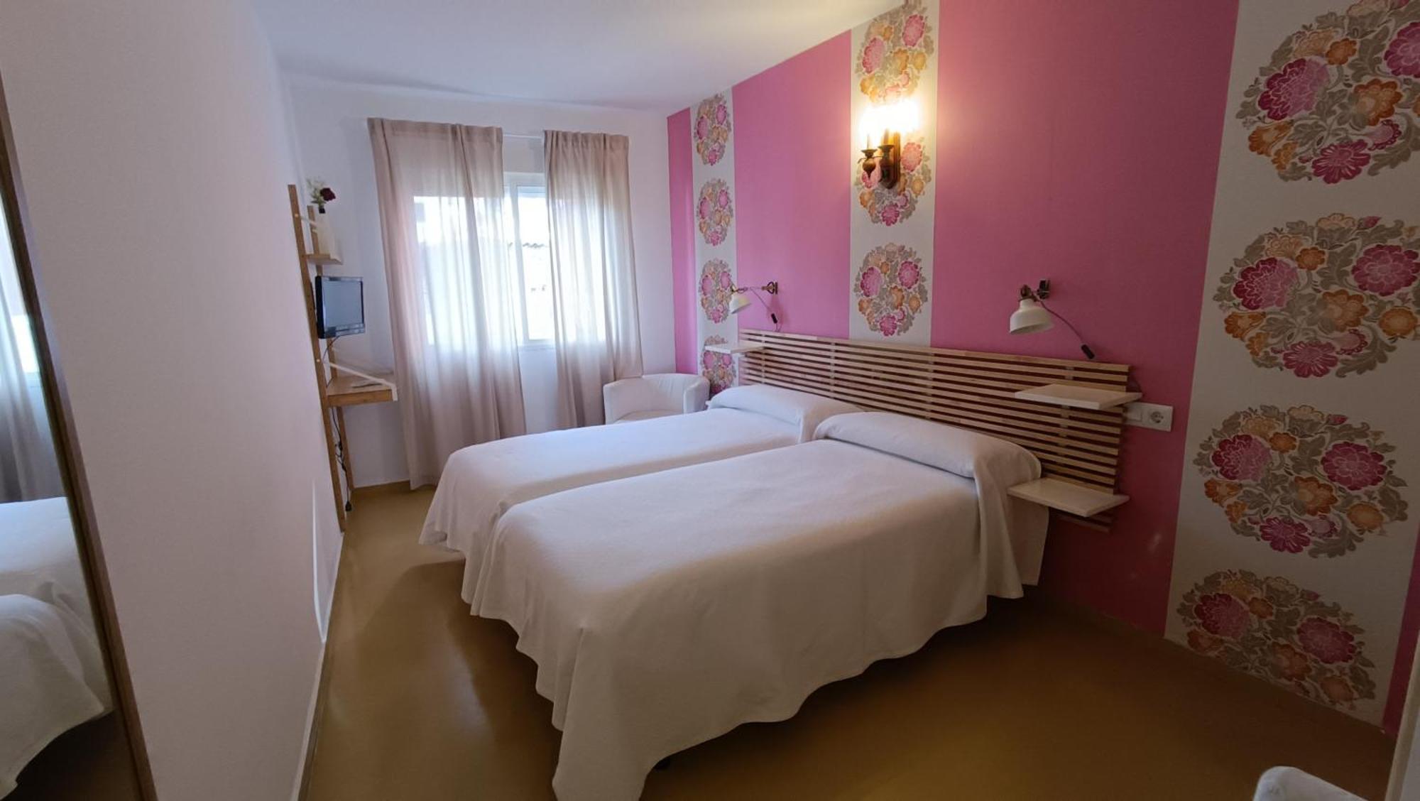 Hotel Rural Martin Banos De Montemayor Ngoại thất bức ảnh