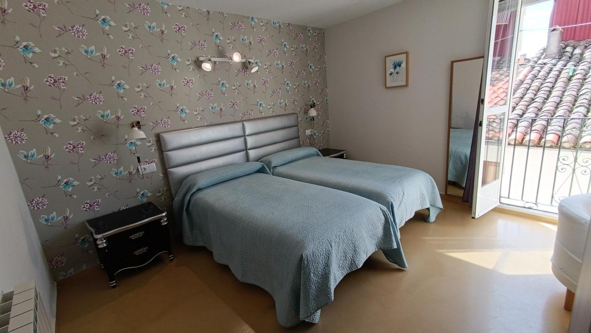 Hotel Rural Martin Banos De Montemayor Ngoại thất bức ảnh